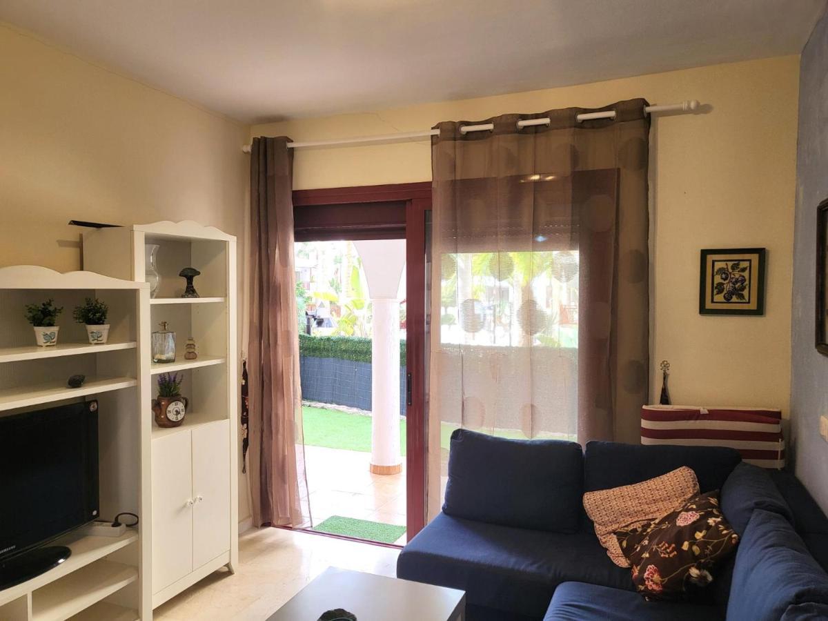 Oasis Palm Mar By Helloapartments Extérieur photo