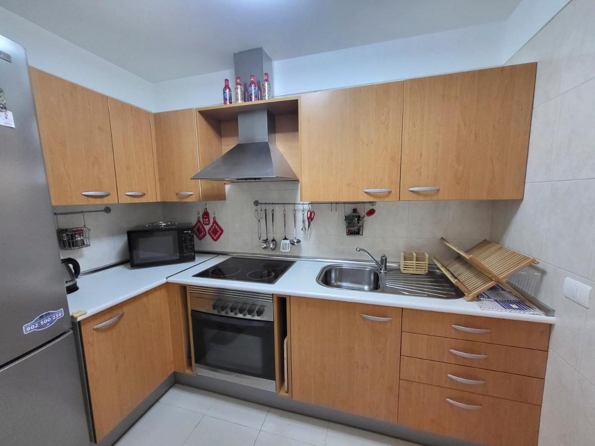Oasis Palm Mar By Helloapartments Extérieur photo